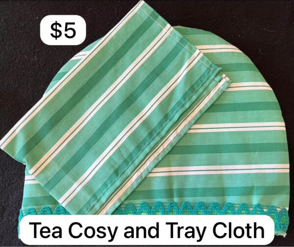 Tea Cosy and Tray Cloth